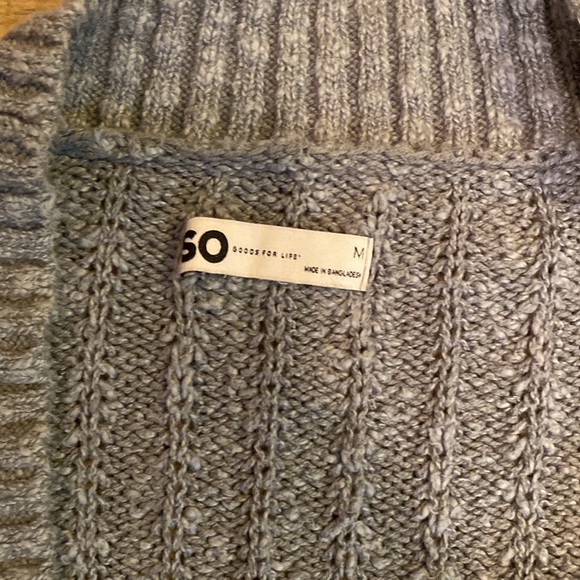 Women’s Cardigan - Picture 2 of 3